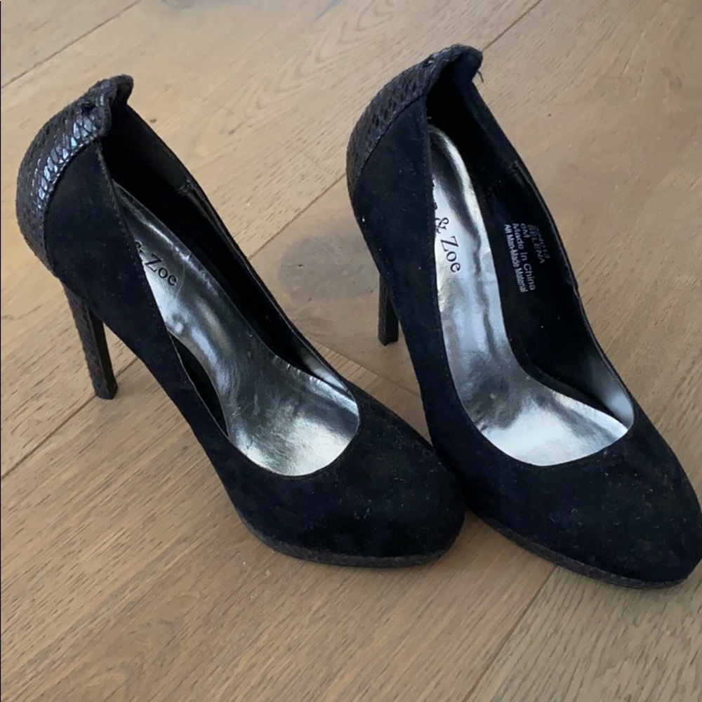 Black Closed Toed Heels